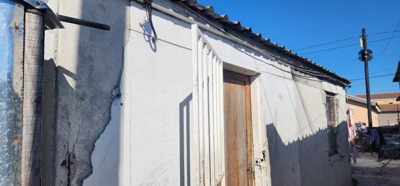 1 Bedroom Property for Sale in Mfuleni Western Cape
